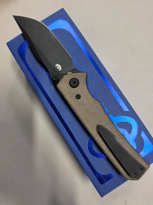 Chaves Knives Sam Tran Arison Street Green Micarta & Black PVD Elmax Blue Label